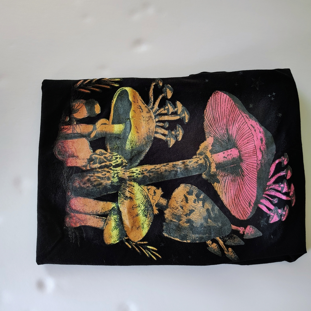 Cato Black Graphic Tee